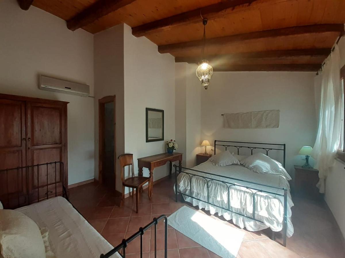 Bed and Breakfast Sa Ruscitta SantʼAntìoco Zewnętrze zdjęcie
