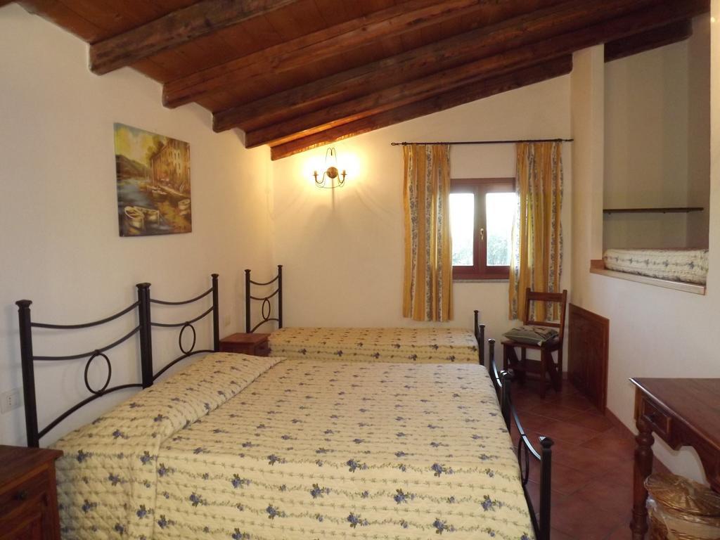 Bed and Breakfast Sa Ruscitta SantʼAntìoco Zewnętrze zdjęcie